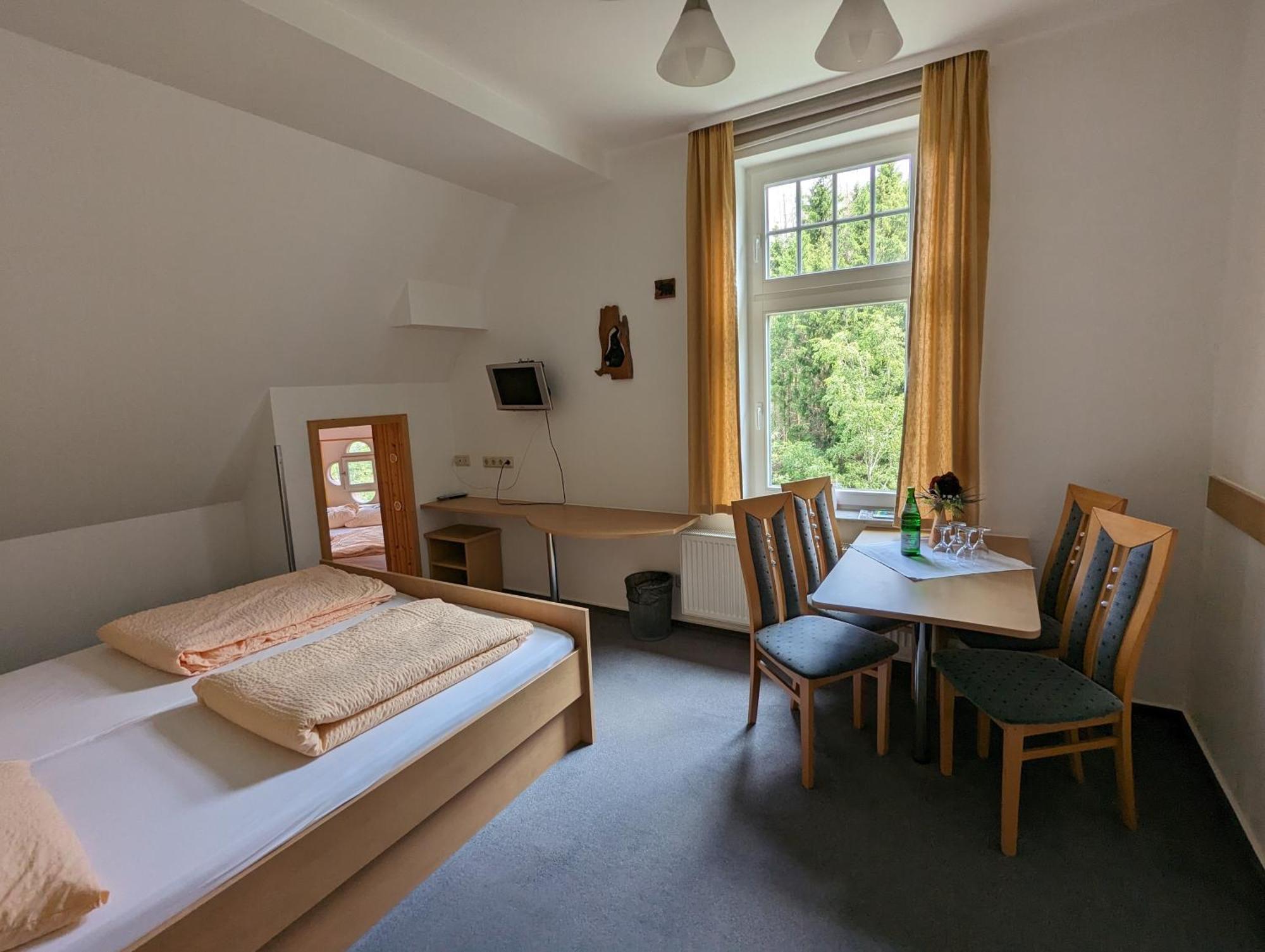Waldgasthaus & Berghotel Steinerne Renne แวร์นิกโกโรเดอ ภายนอก รูปภาพ