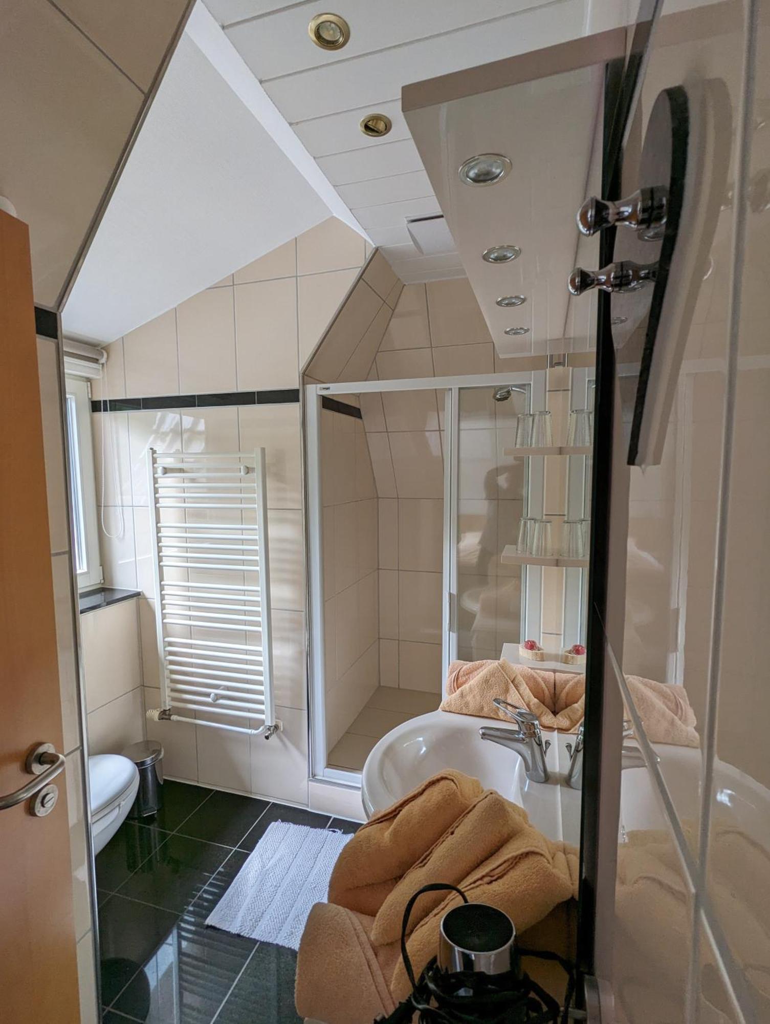 Waldgasthaus & Berghotel Steinerne Renne แวร์นิกโกโรเดอ ภายนอก รูปภาพ