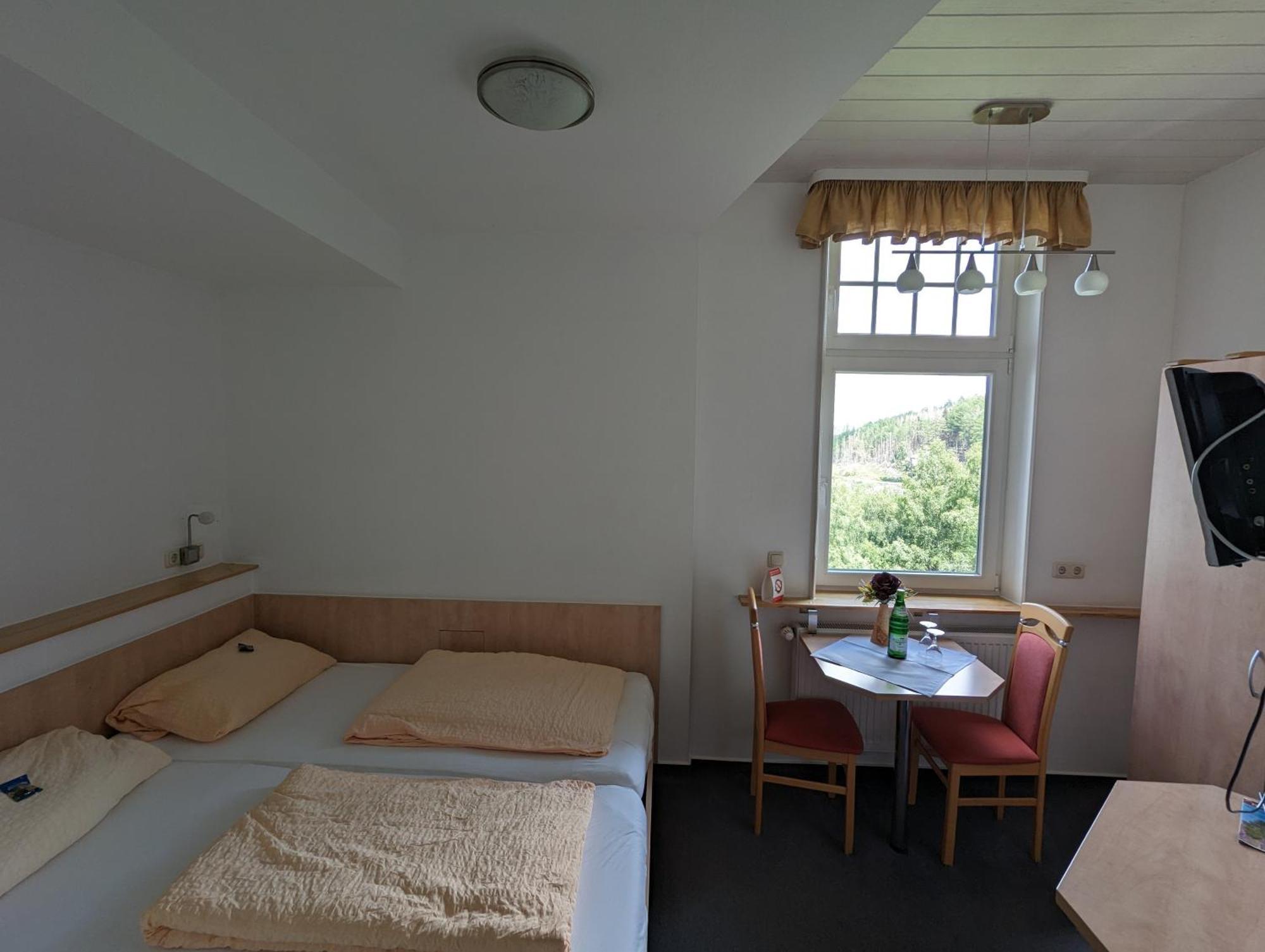 Waldgasthaus & Berghotel Steinerne Renne แวร์นิกโกโรเดอ ภายนอก รูปภาพ